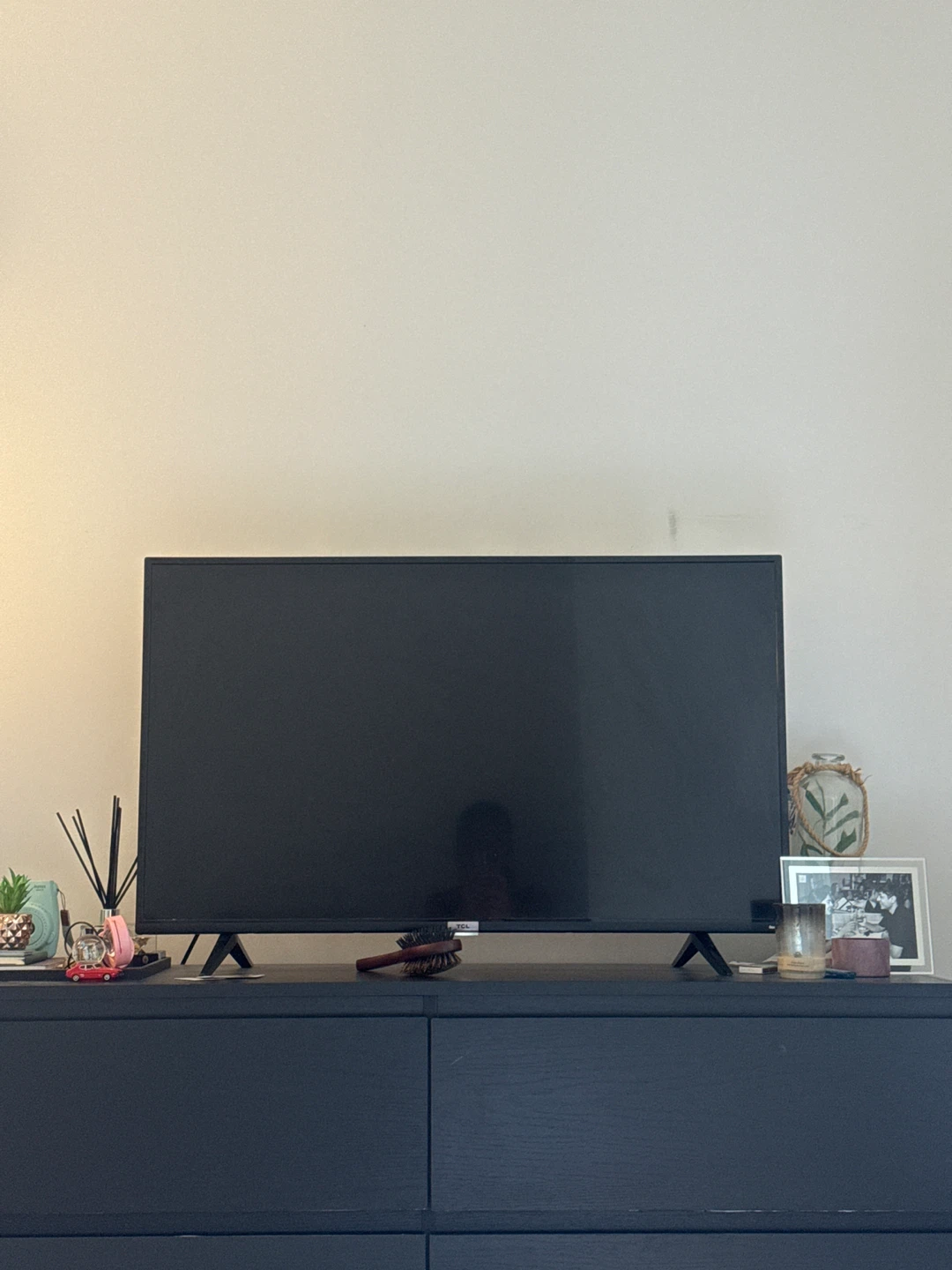 43” TCL Roku TV