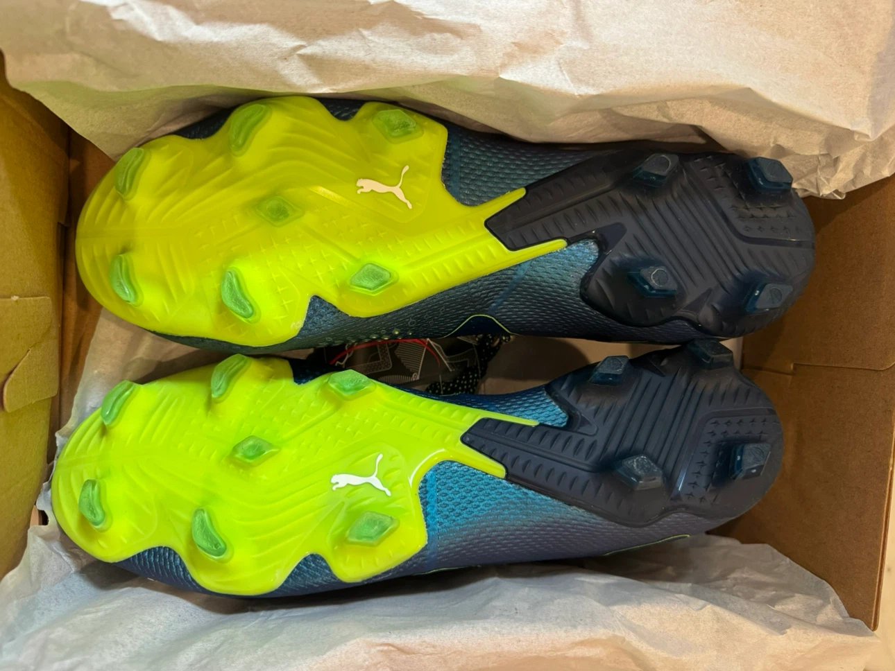 Puma Future Ultimate Cleats (FG/AG) - photo 4