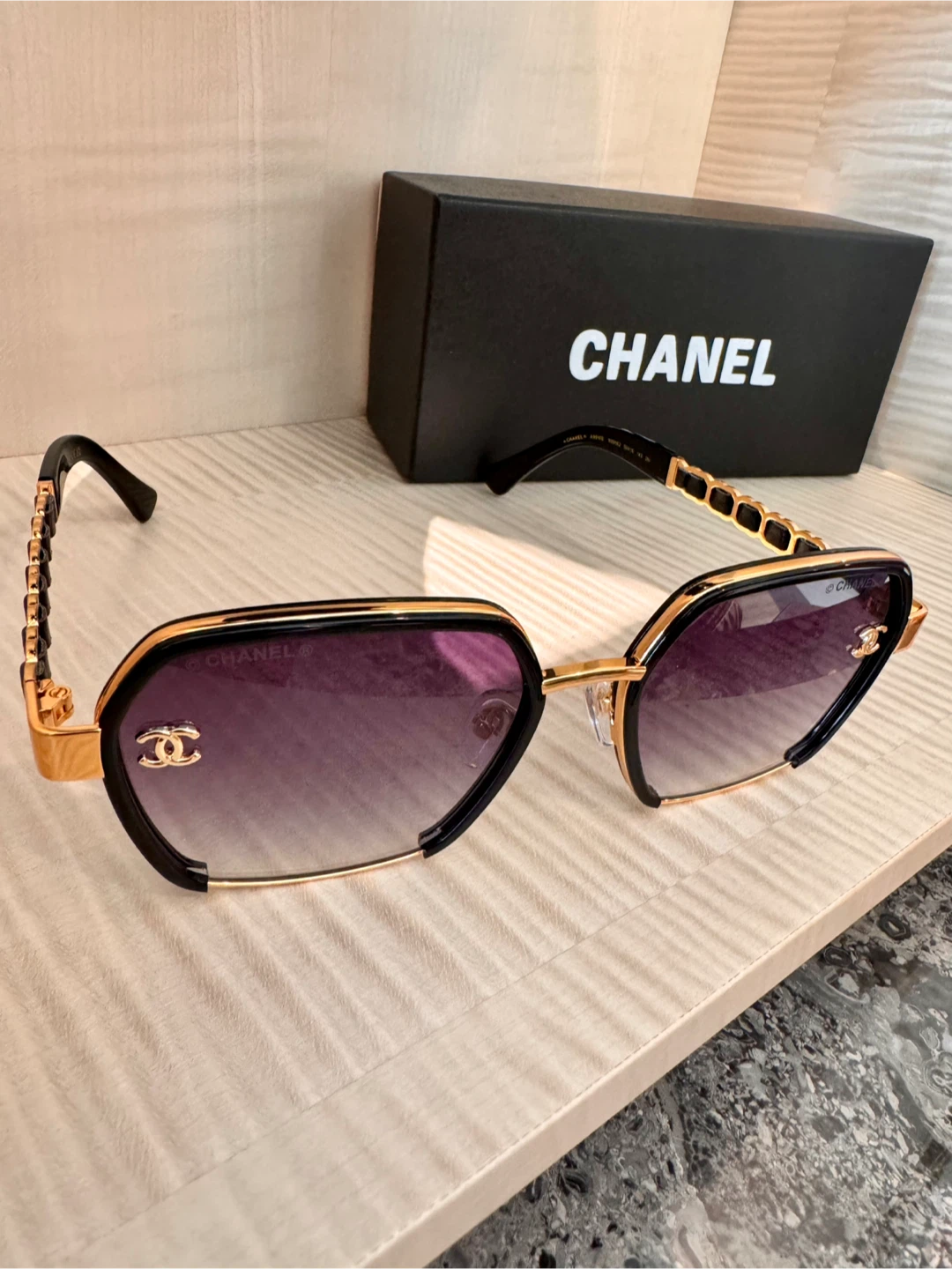 CHANEL Sunglasses