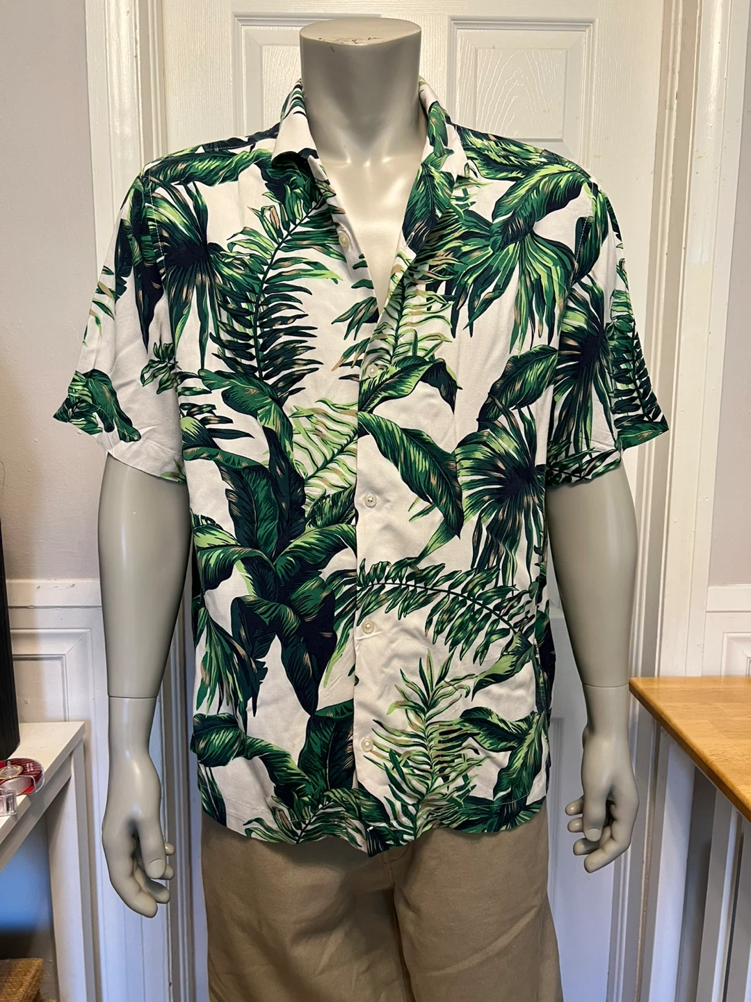 Men's Tropical Leaf Print Short Sleeve Button-Up Shirt