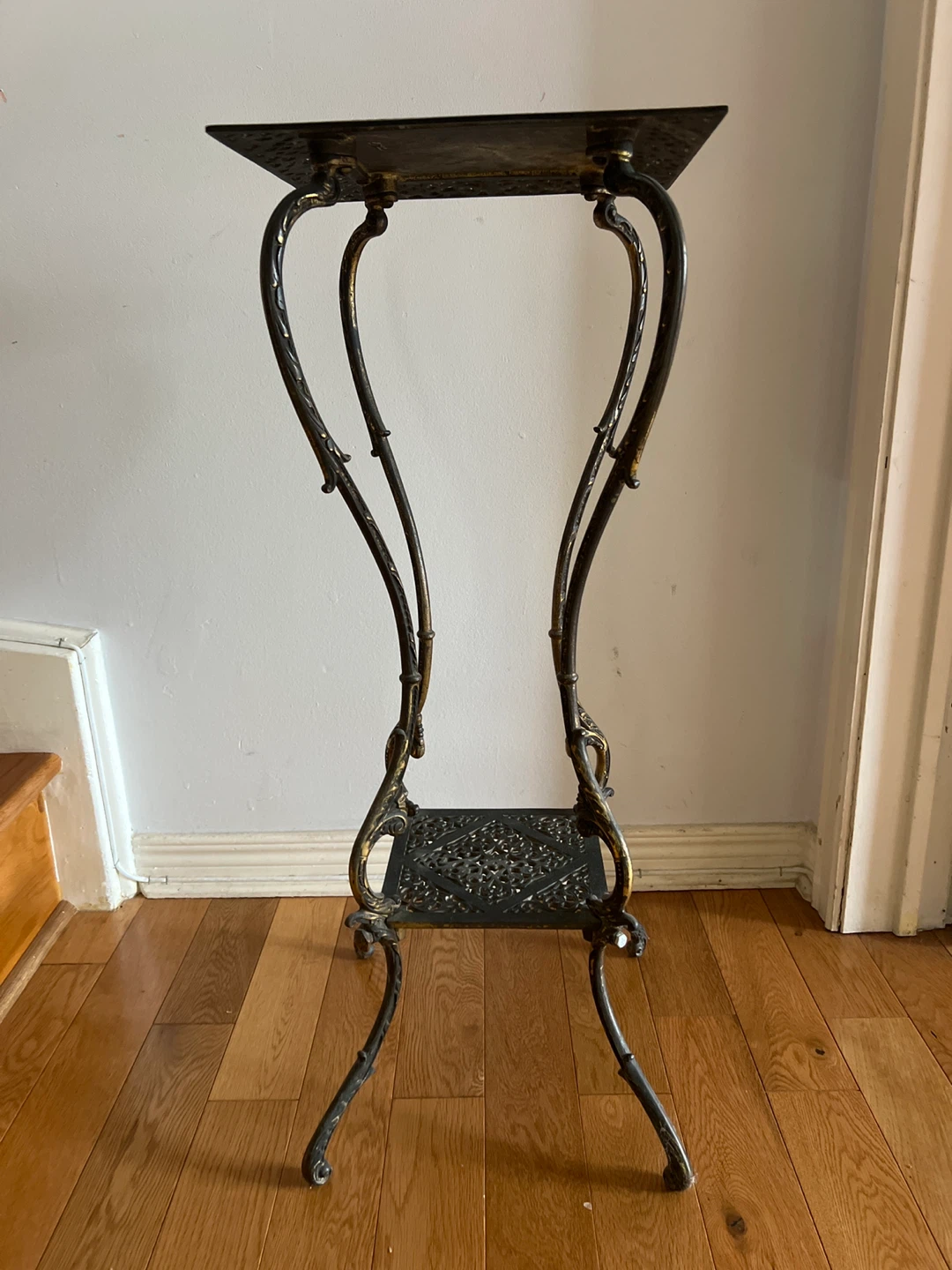 Ornate Metal Plant Stand - photo 3