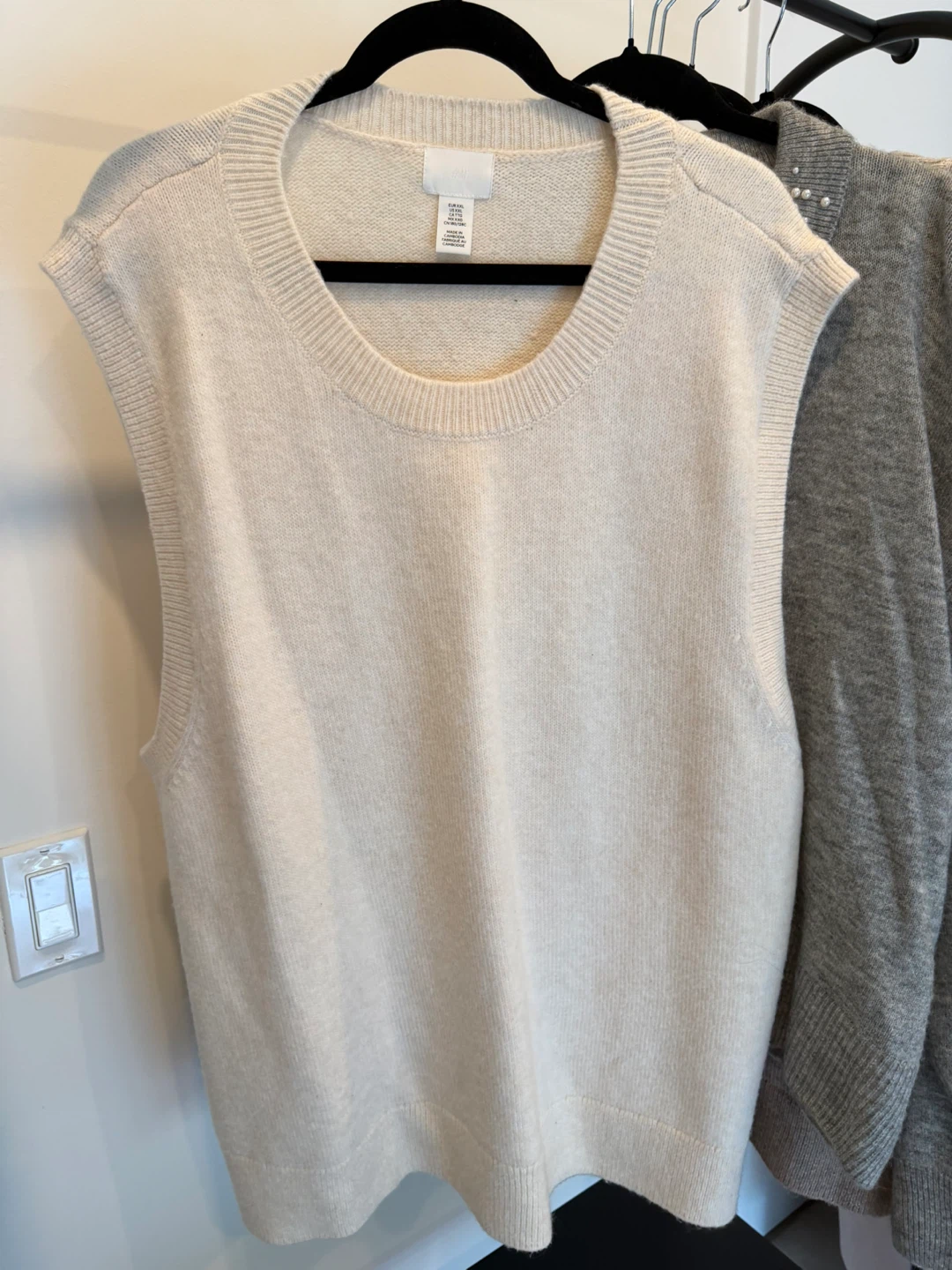H&M Sweaters and Vests - photo 5