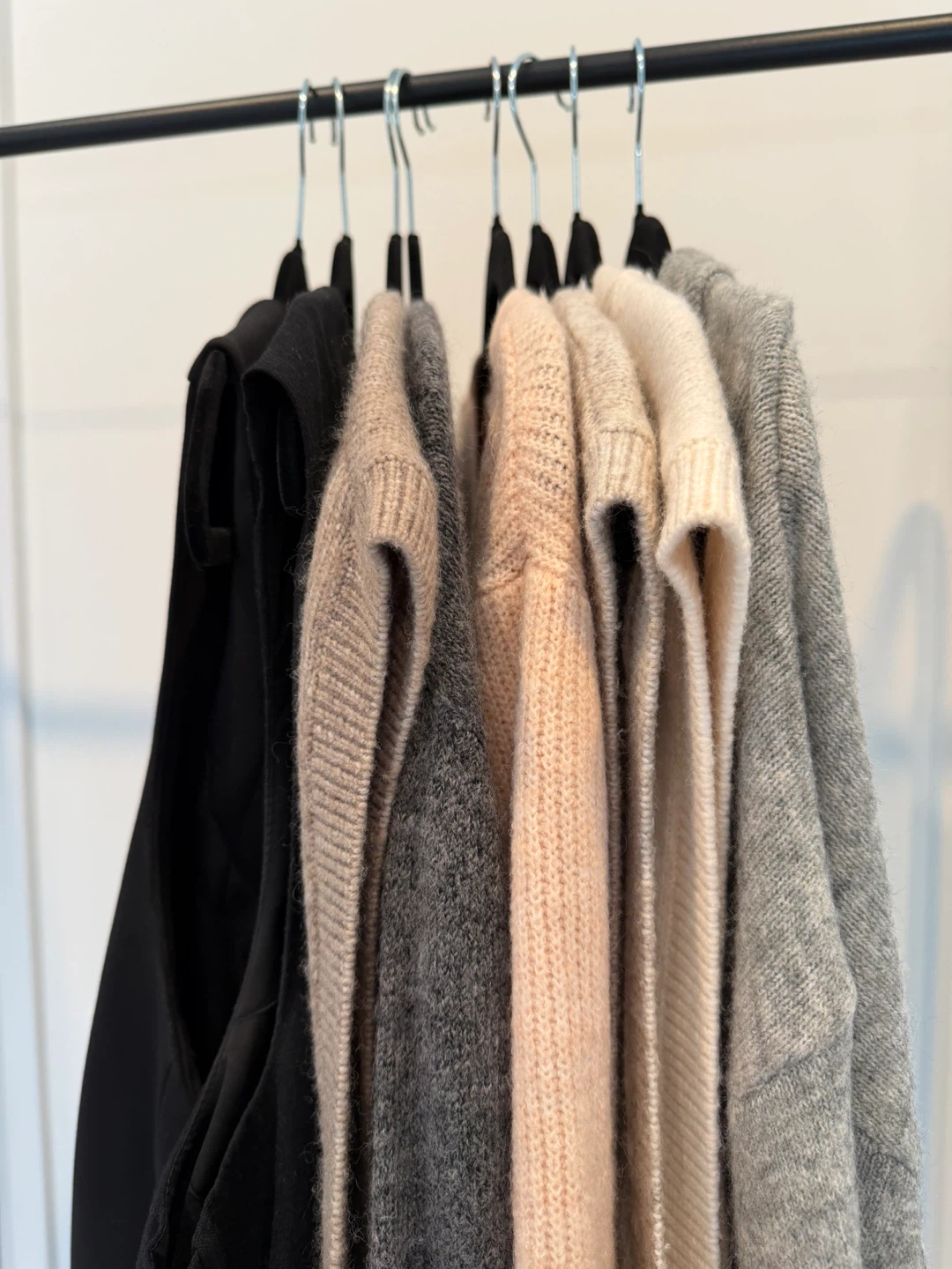 H&M Sweaters and Vests