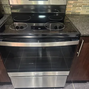 4-piece Stainless steel kitchen appliances bundle $300
