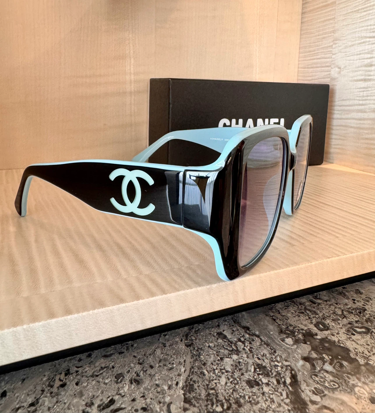 Chanel Women's Sunglasses - photo 3