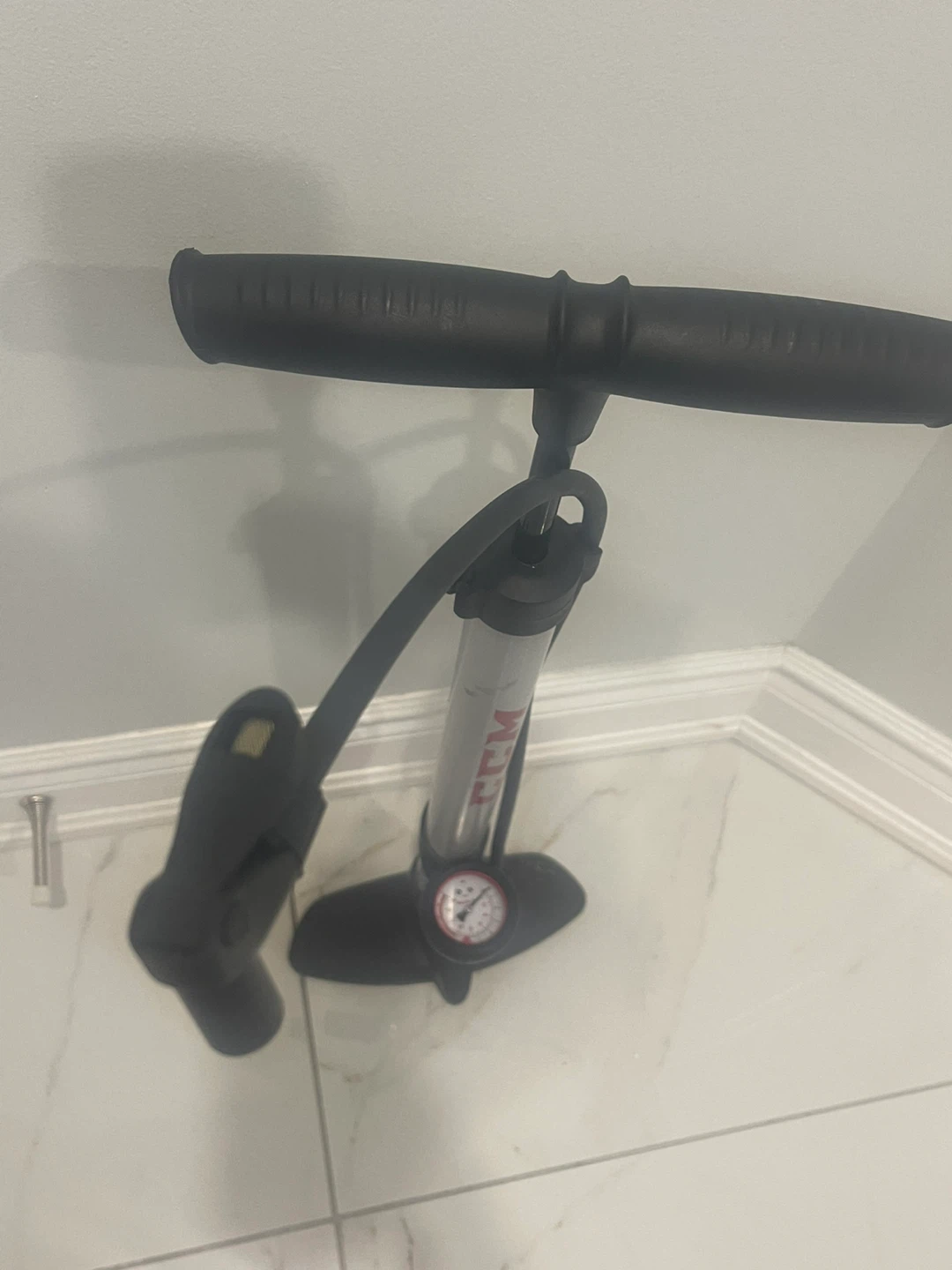 CCM Bike Pump with Gauge - photo 2