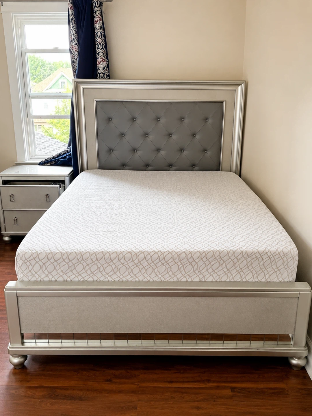 Queen Bed Frame + Mattress – Excellent Condition