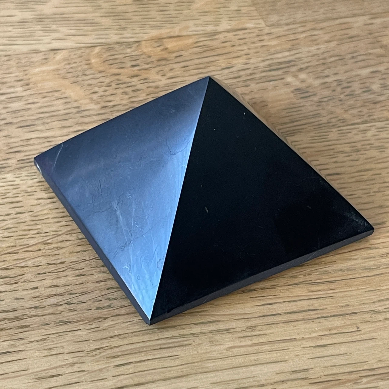 Shungite Pyramid - EMF Protection & grounding - photo 2