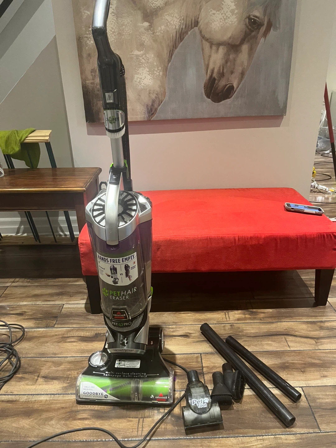 EUC BISSELL VERY CLEAN powerful  pet hair eraser vacuum