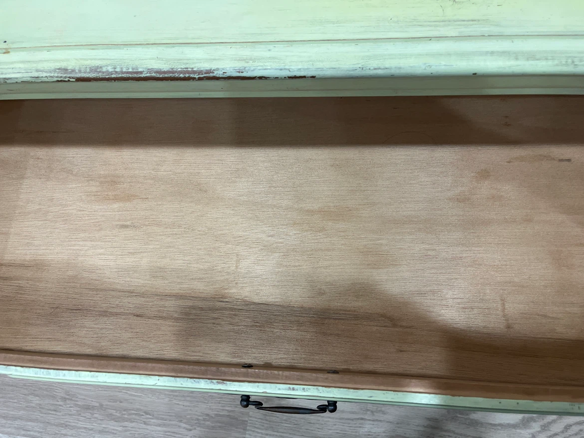 Charming  Dresser - photo 4