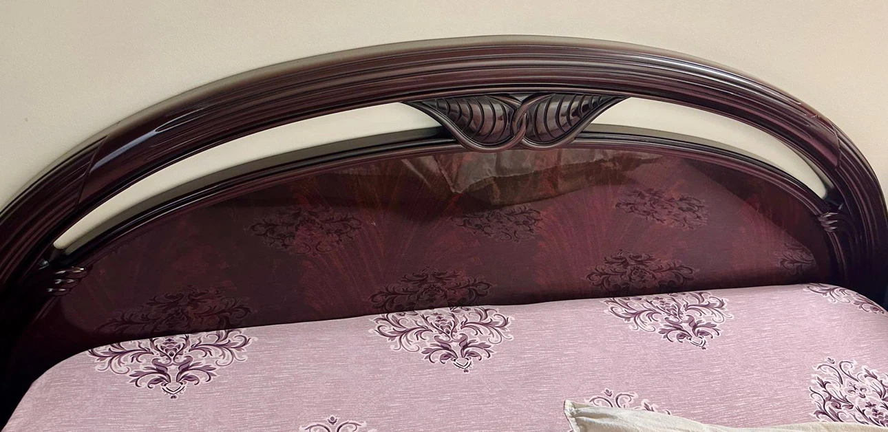 Dark Wood Queen Bed Frame – Excellent Condition