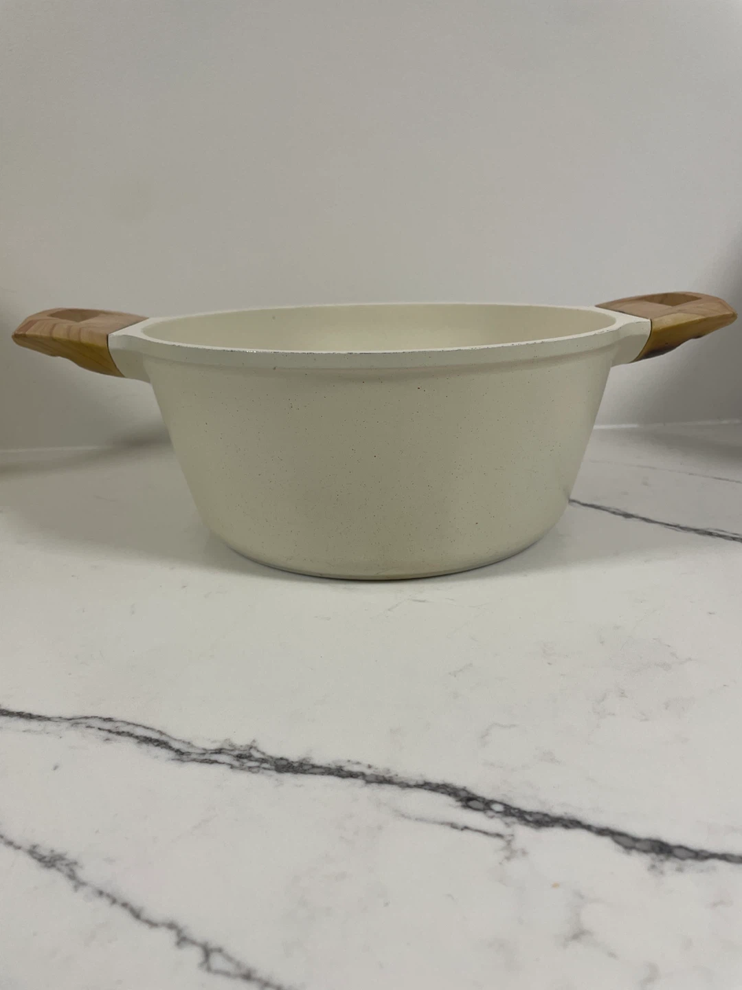 Carote Pot with Lid - photo 4