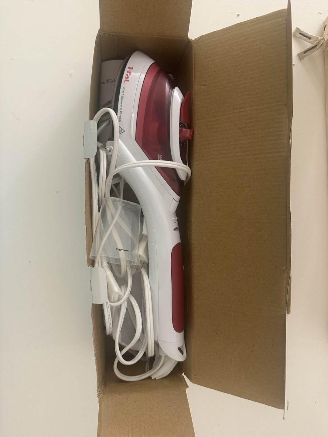 Tefal Handheld Steam Iron