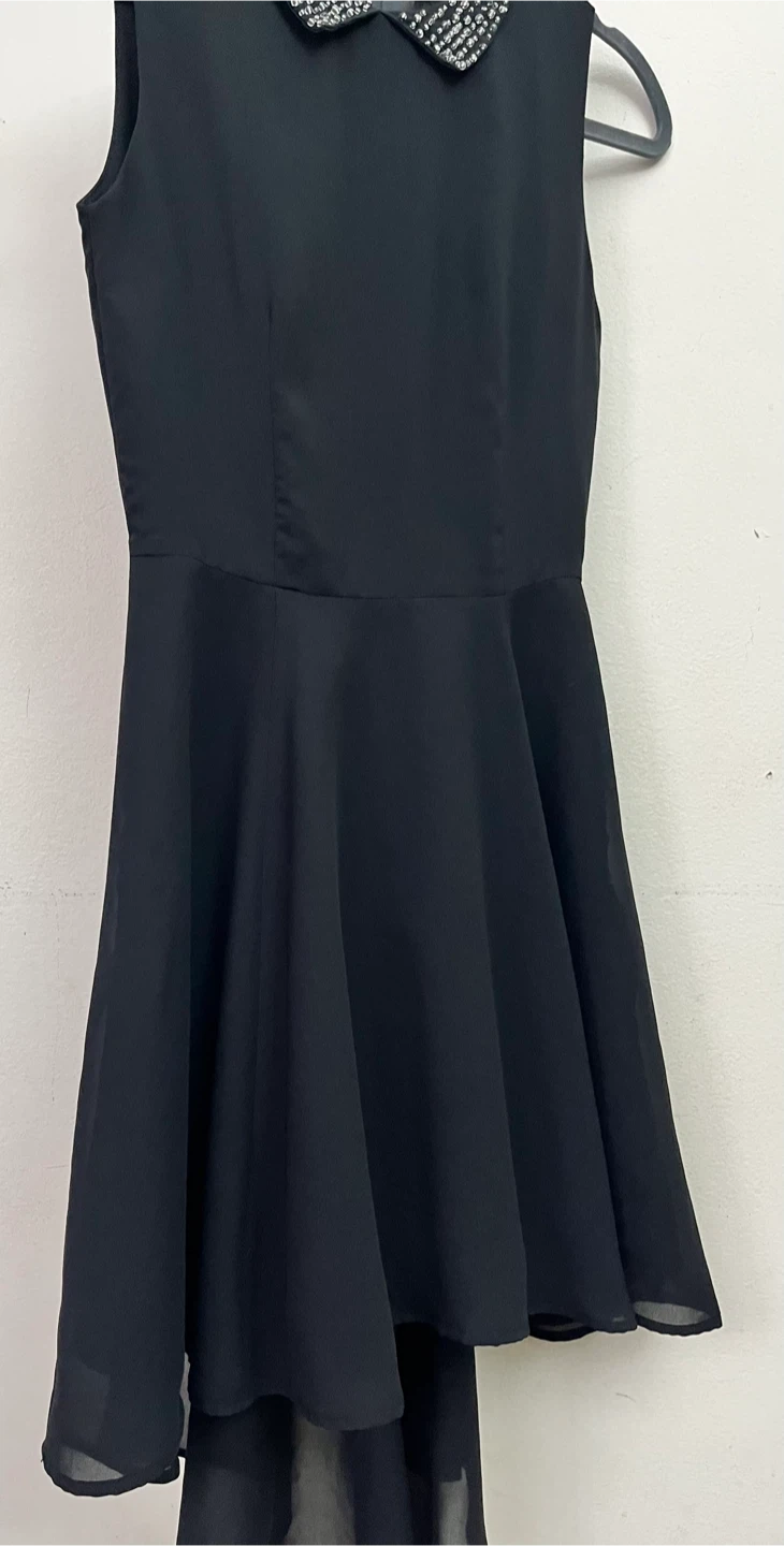 Black Sleeveless Dress with Embellished Collar - photo 2