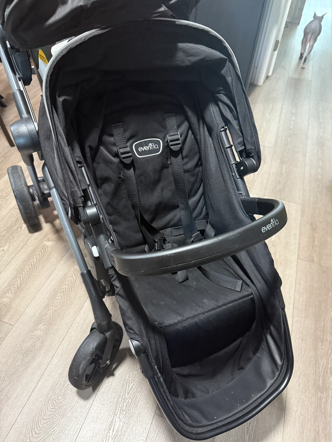 Evenflo Pivot Xpand Travel System Stroller and Car Seat - photo 2