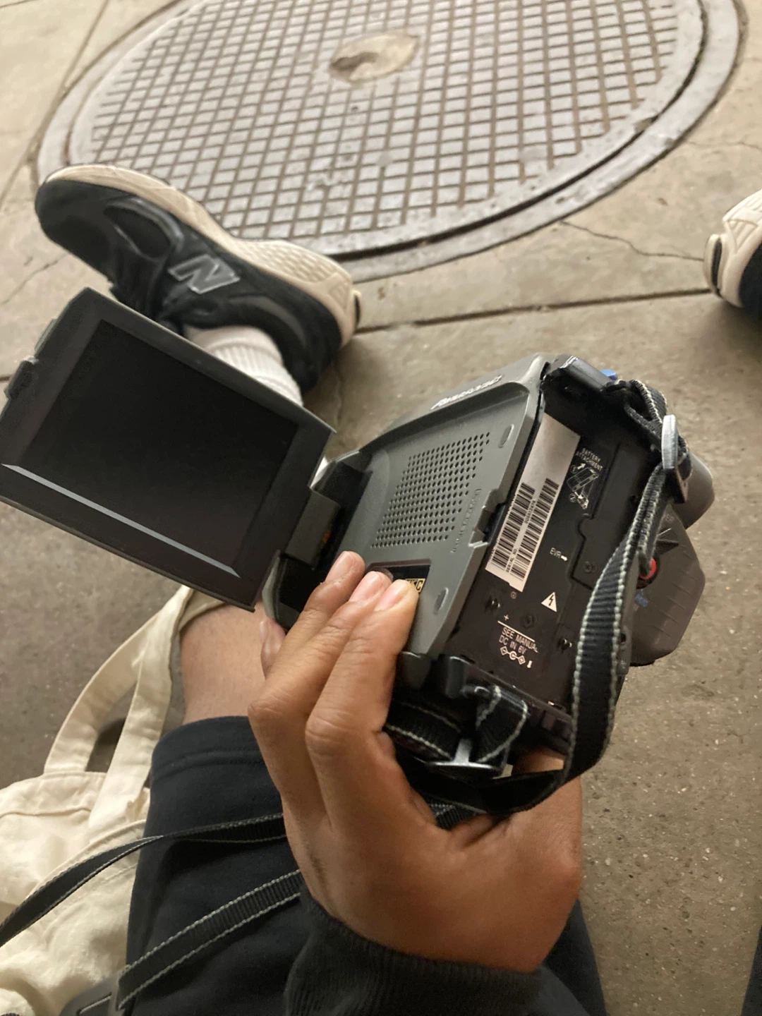 Panasonic Palmcorde Digital Camcorder - photo 2