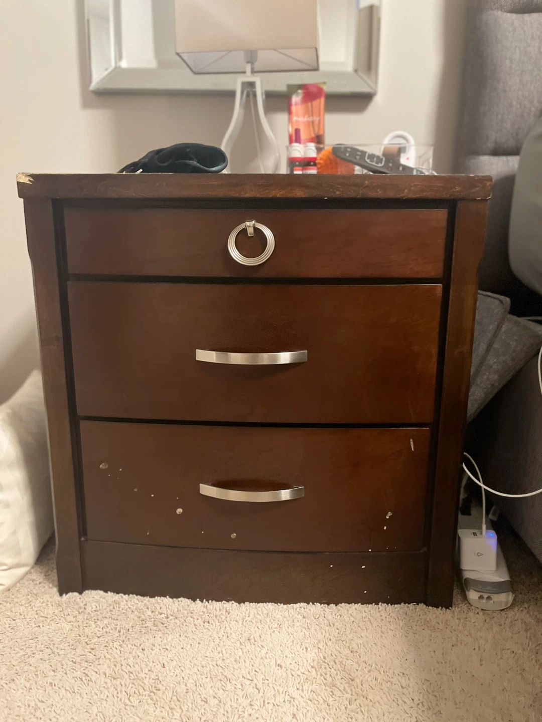Wood Queen Bedroom Set - Dresser, Nightstand, Bed Frame - photo 3
