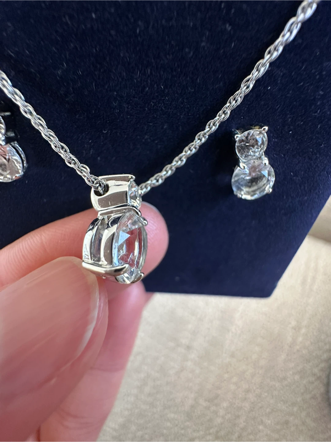 Swarovski Crystal Necklace and Earring Set - photo 3