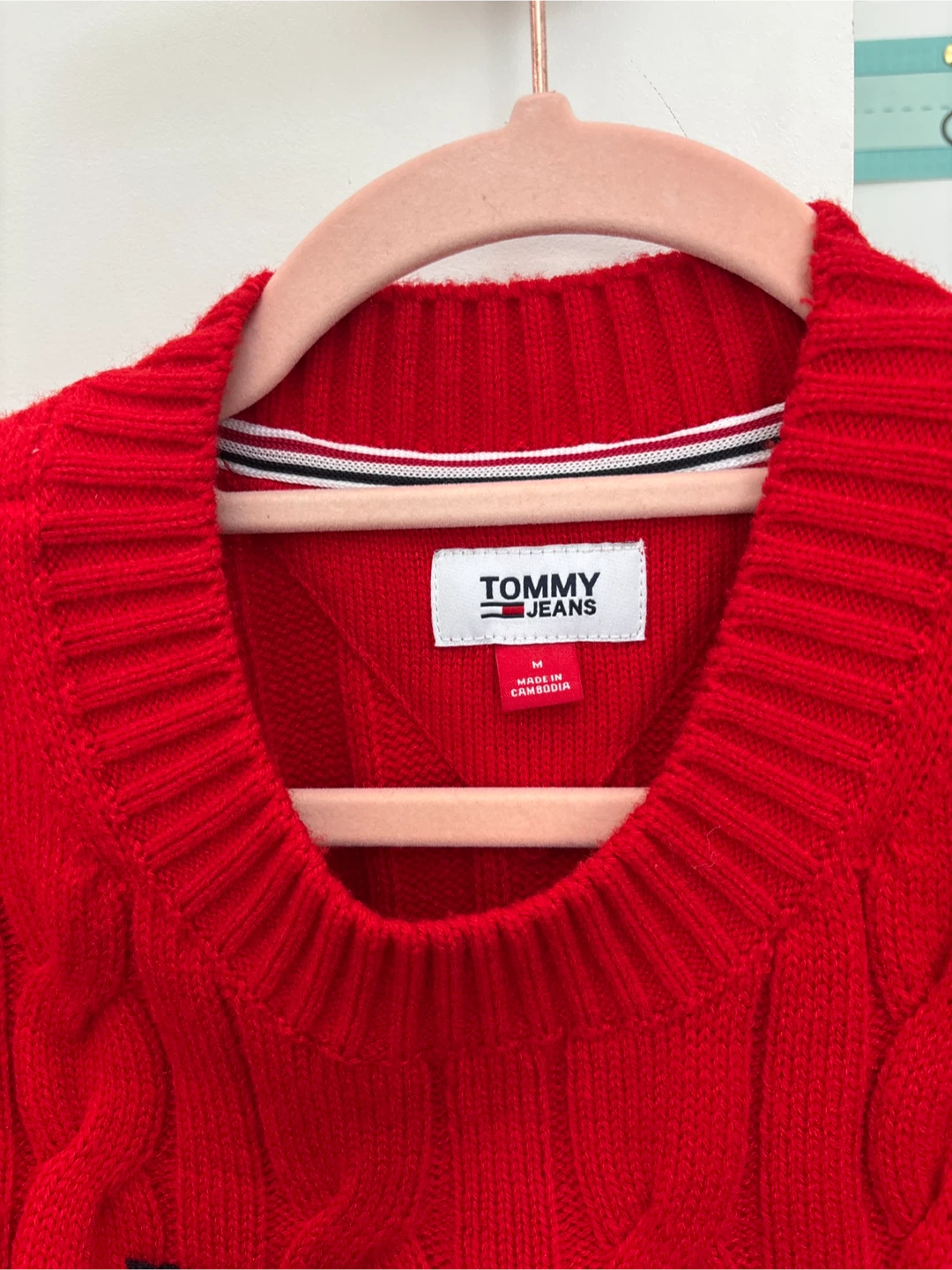 Tommy Jeans Red Cable Knit Sweater (Cropped) Size M - photo 2
