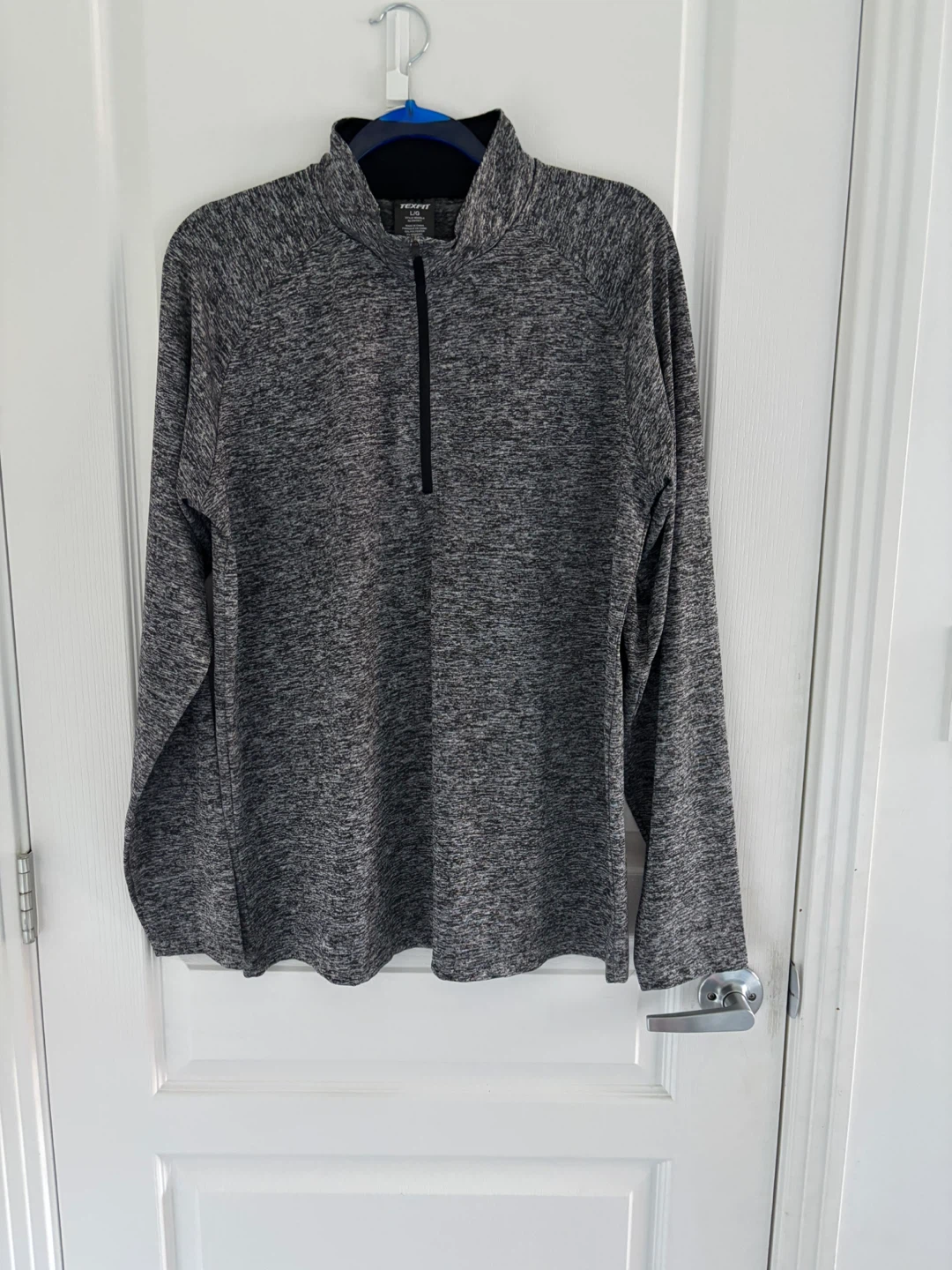 TexFit Zip Pullover Sport Shirt. Size L