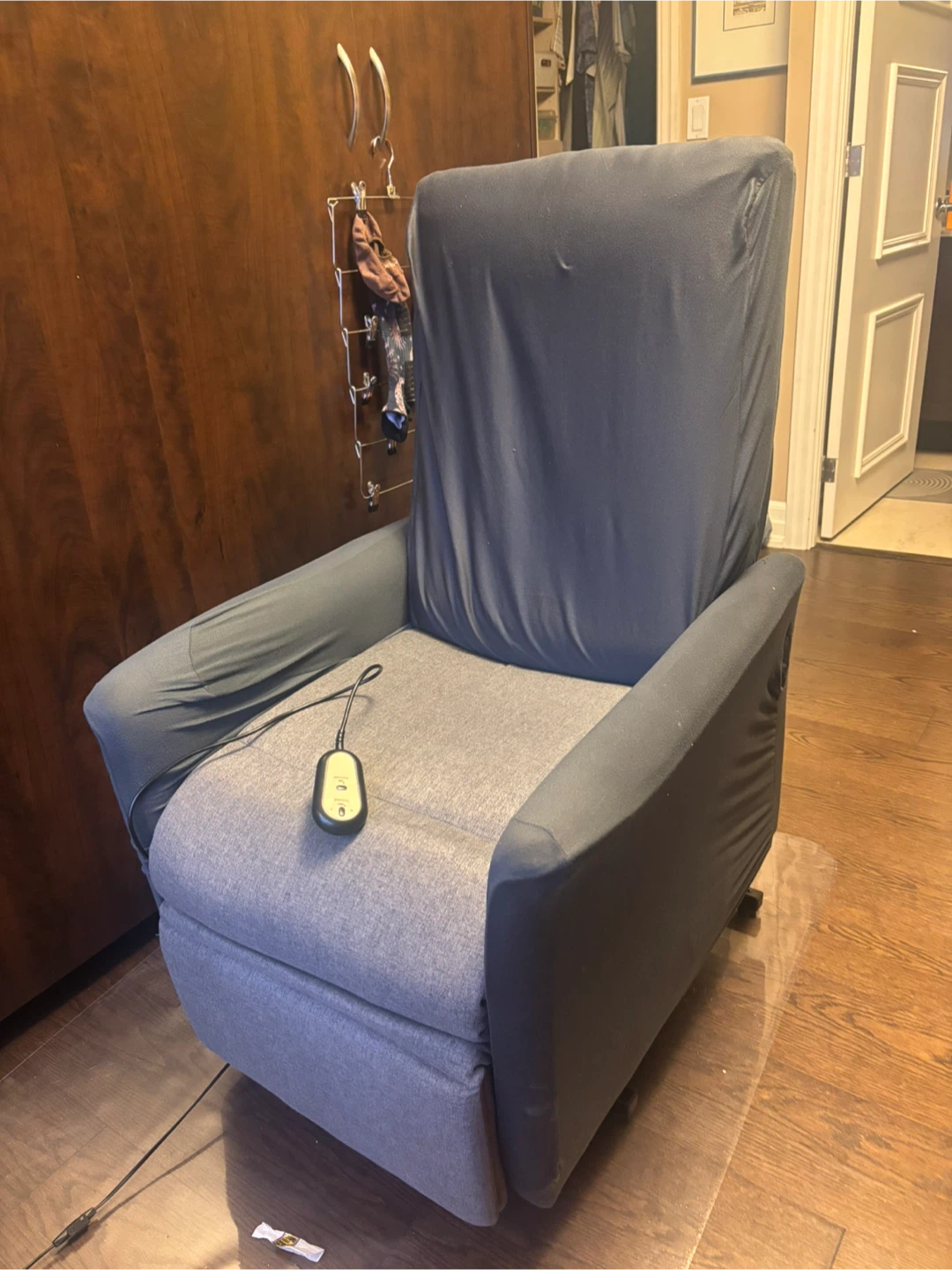 Electric recliner /lifter