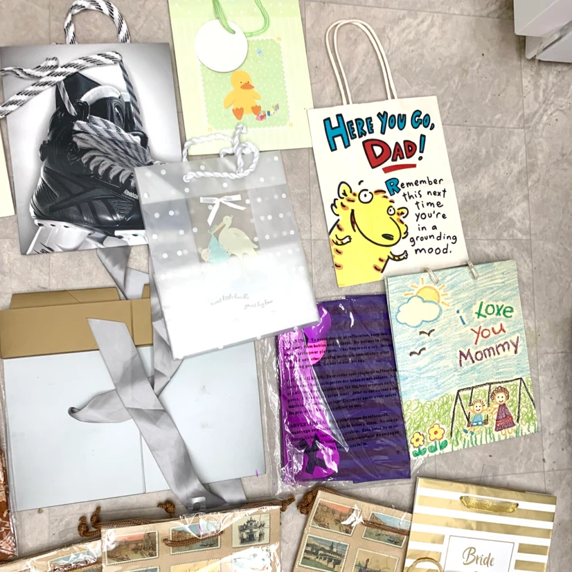 Gift Bags Party Gift Bags Birthday Bags Holiday Bags Bulk Lot - photo 3