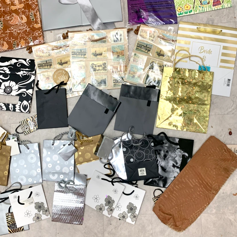 Gift Bags Party Gift Bags Birthday Bags Holiday Bags Bulk Lot - photo 5