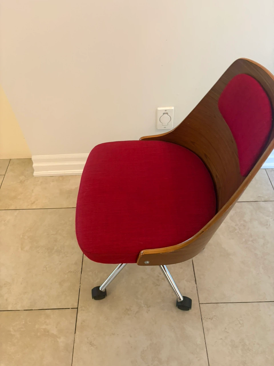Mid Century Look High End Office Chair