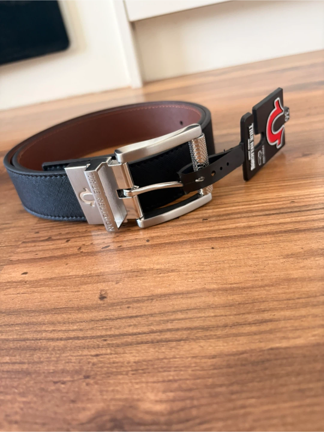 True Religion Reversible Belt Size 36