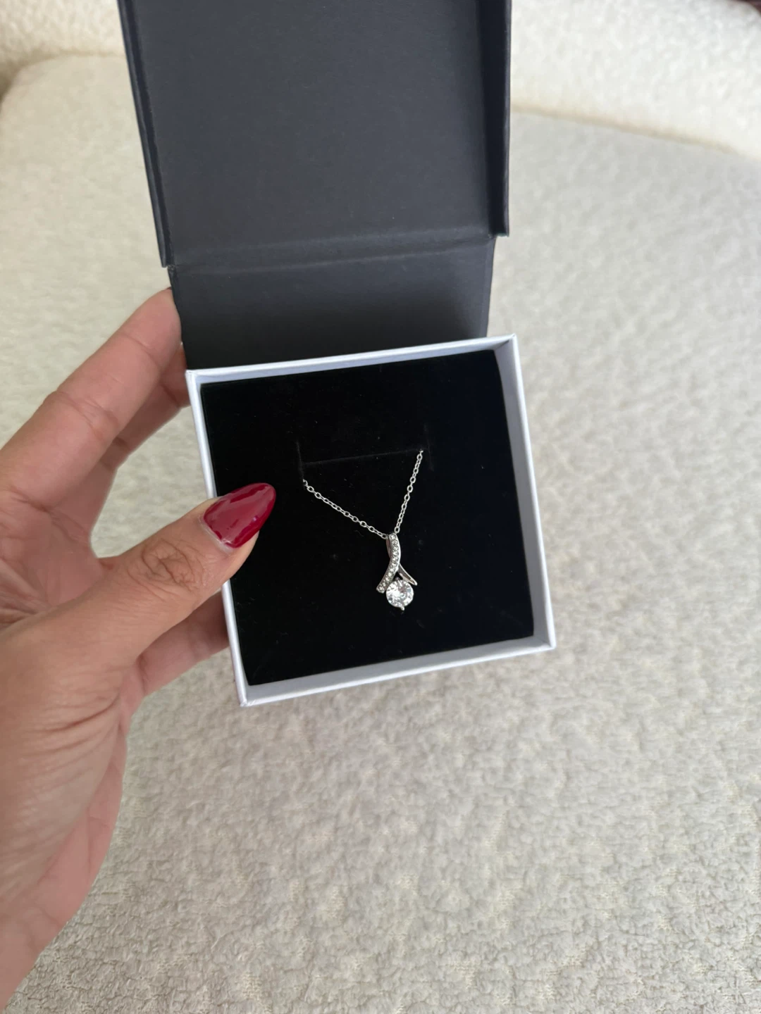 Sparkling Pendant Necklace - Brand New Zirconia pendant.