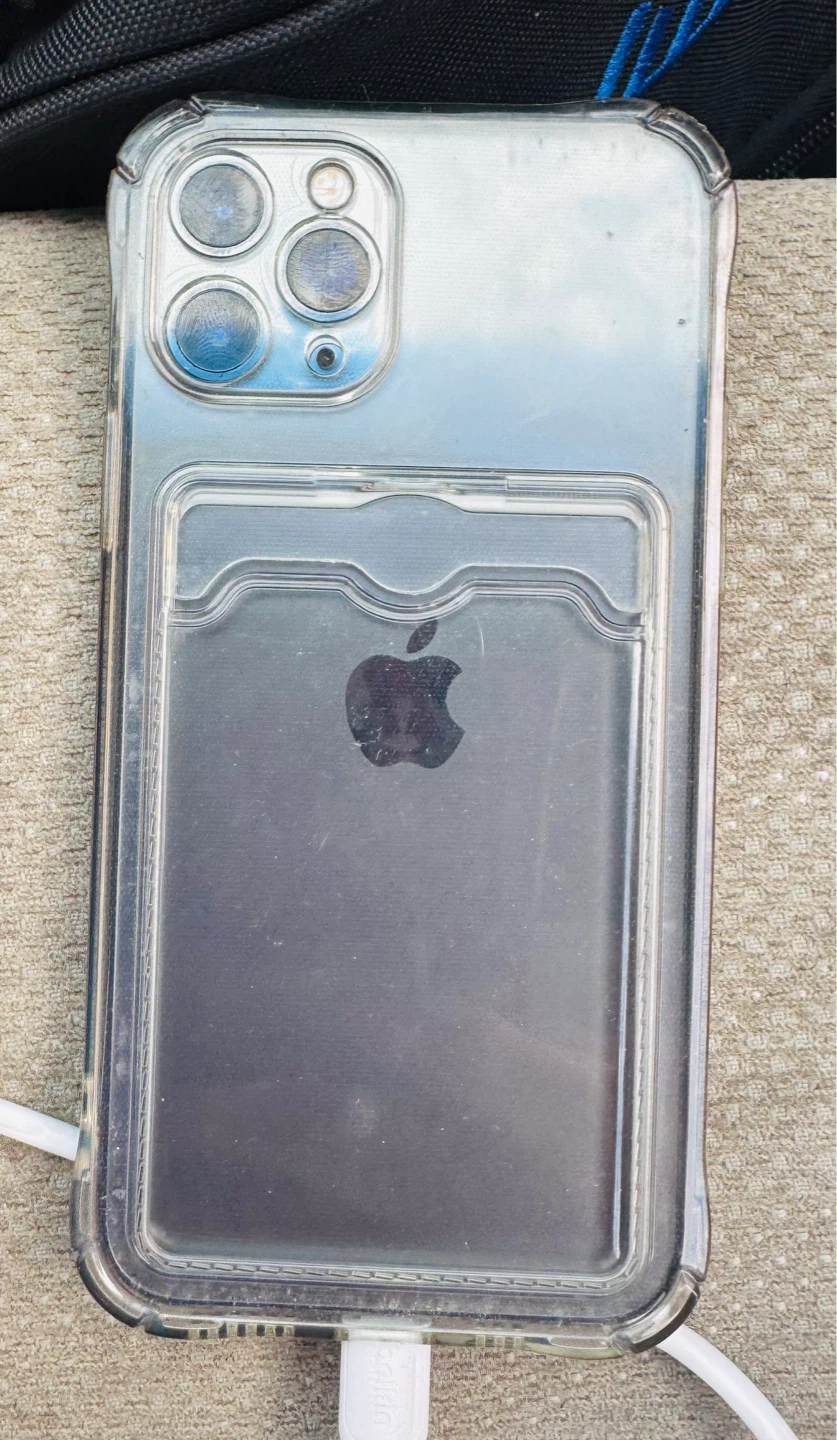 iPhone 11 Pro 64 Go - photo 3