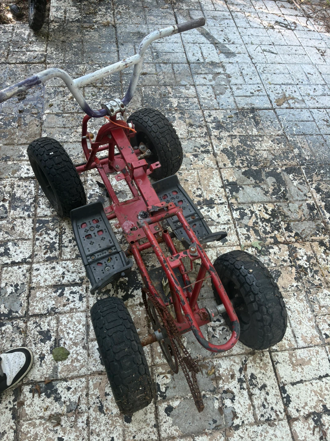 Red Mini ATV Frame - photo 4