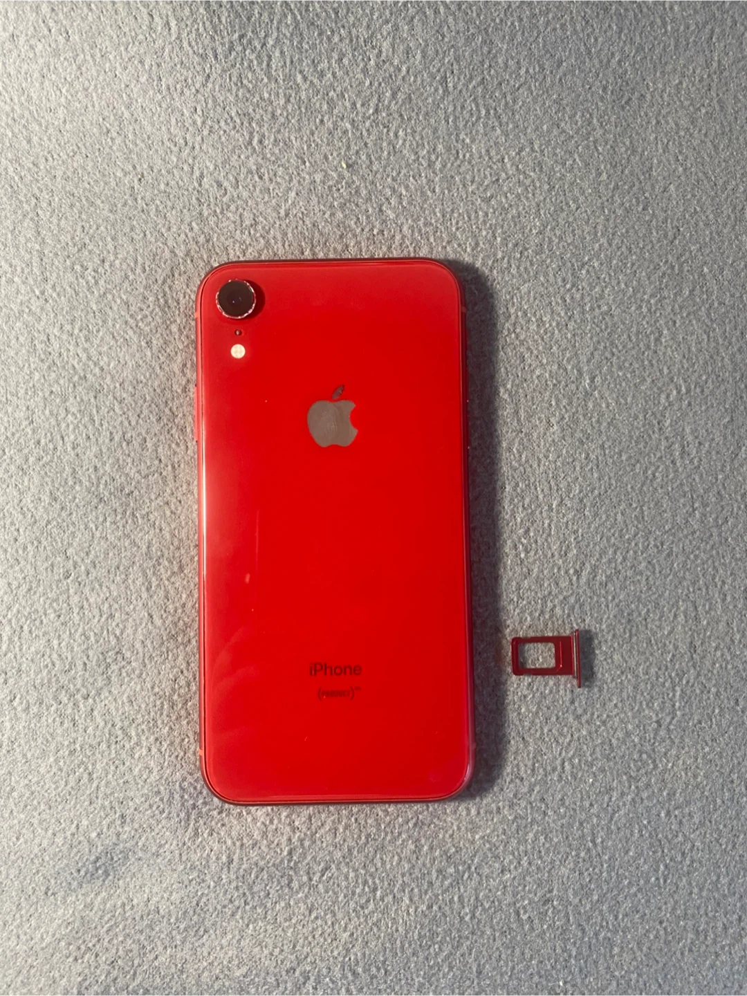 📱 iPhone XR 64GB – PRODUCT(RED) - photo 4