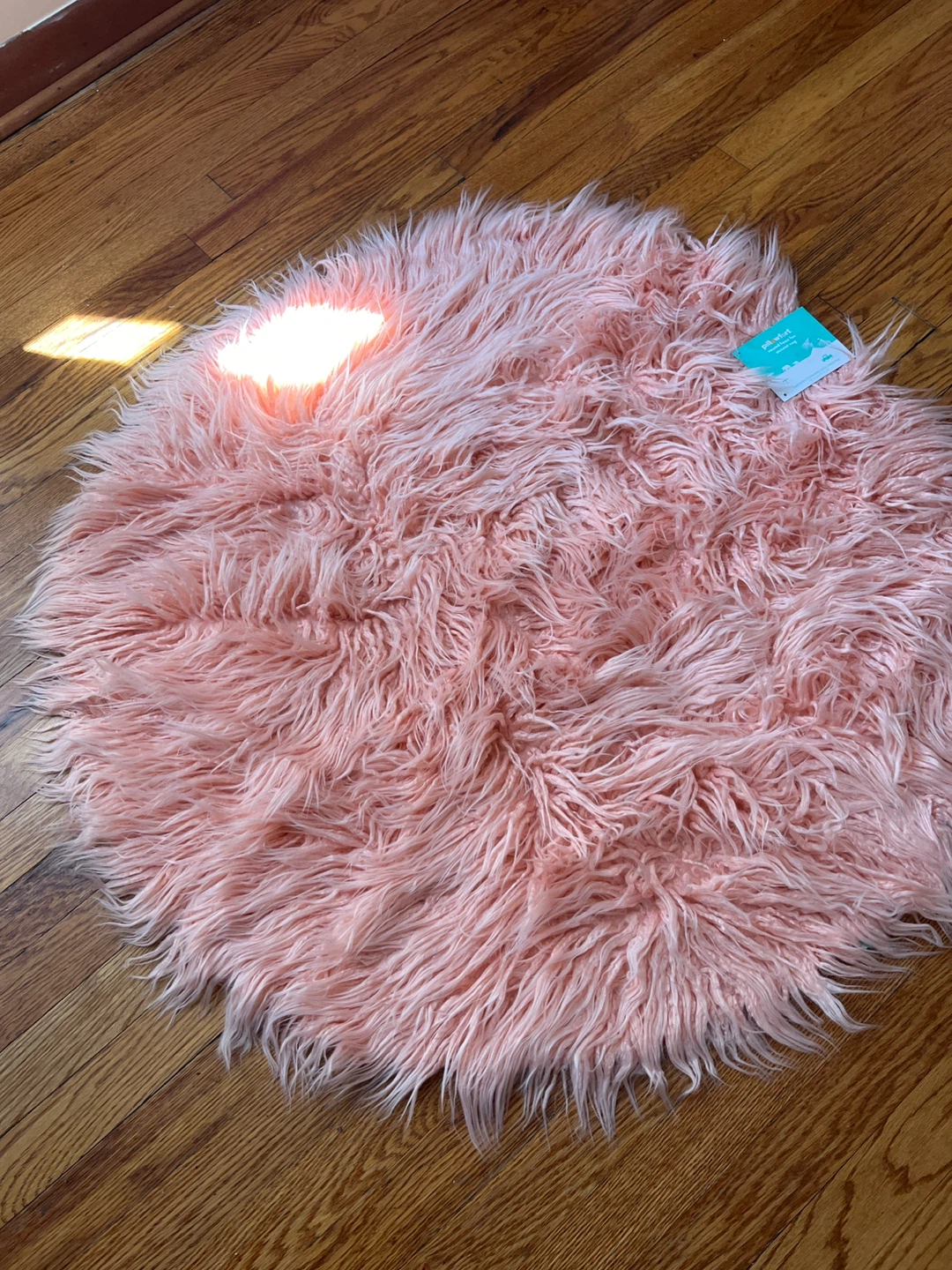 Pillowfort Round Faux Fur Accent Rug - Pink - photo 2