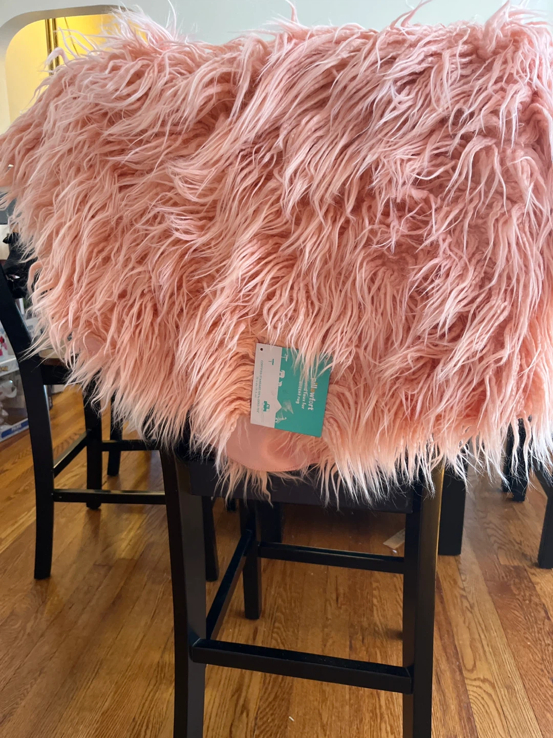 Pillowfort Round Faux Fur Accent Rug - Pink - photo 4