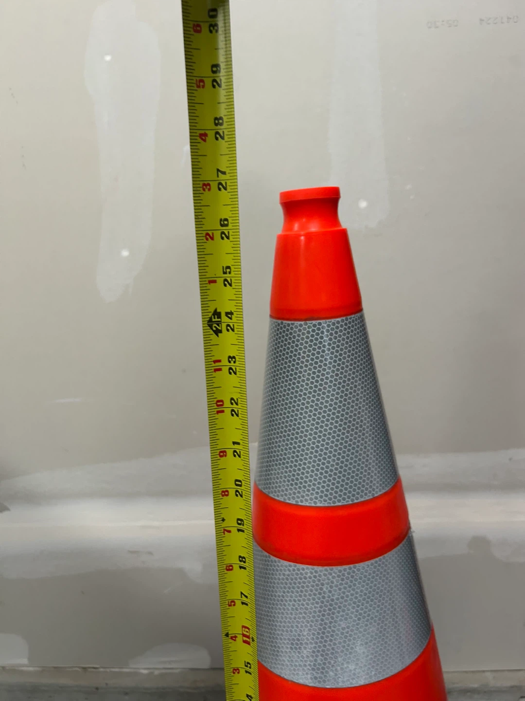 Heavy duty 28” traffic cones - photo 2