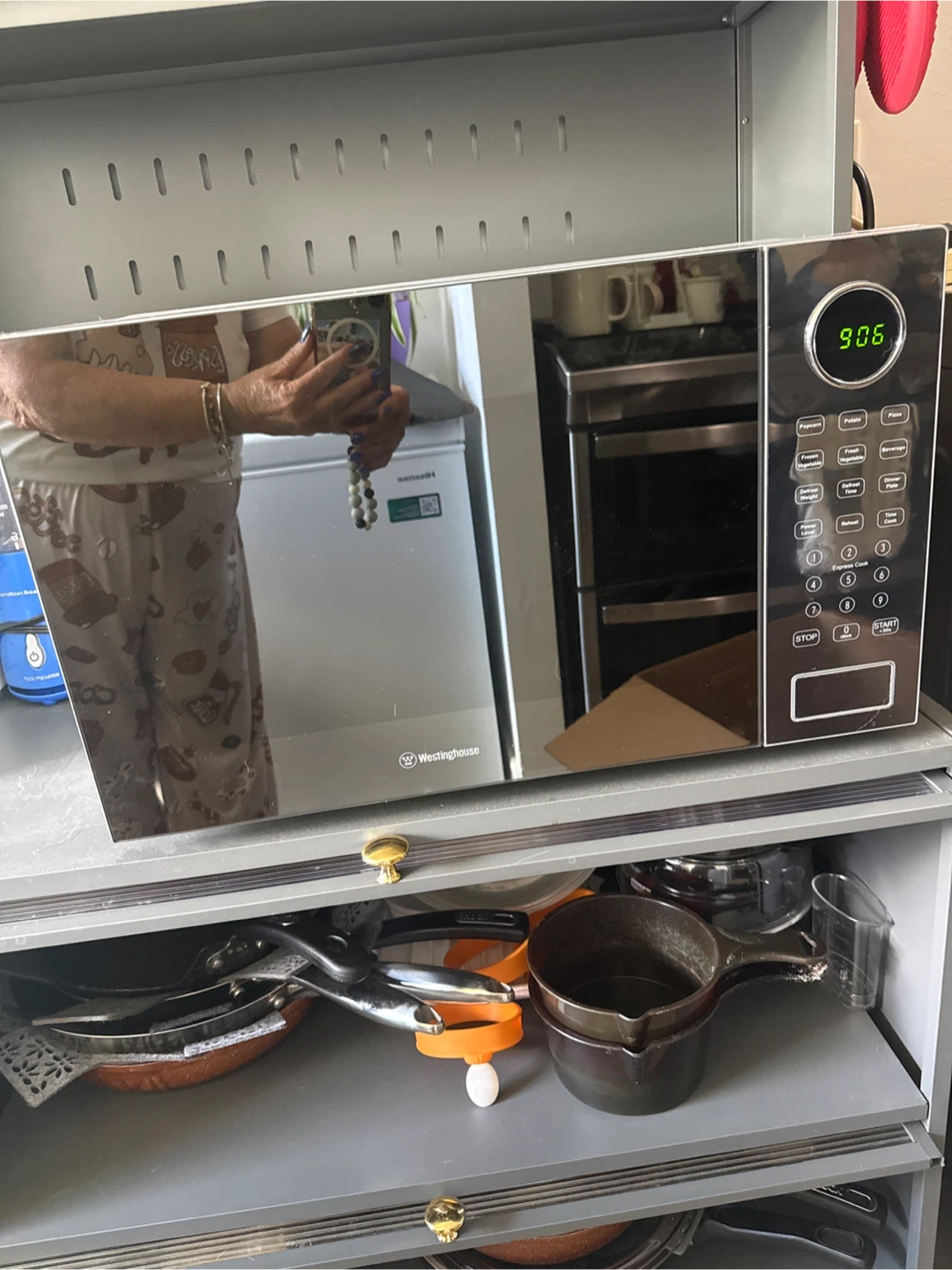 Westinghouse Microwave Oven