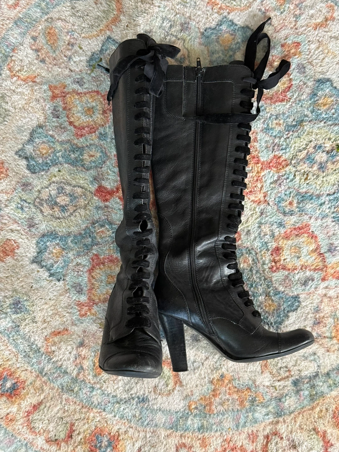 Black Leather Lace-Up Knee-High Heeled Boots