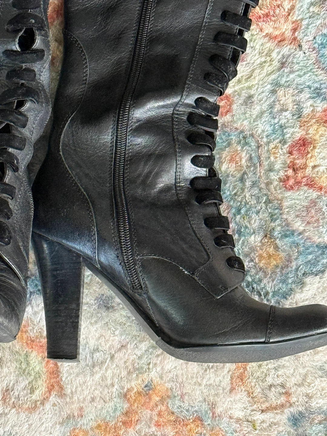 Black Leather Lace-Up Knee-High Heeled Boots - photo 2