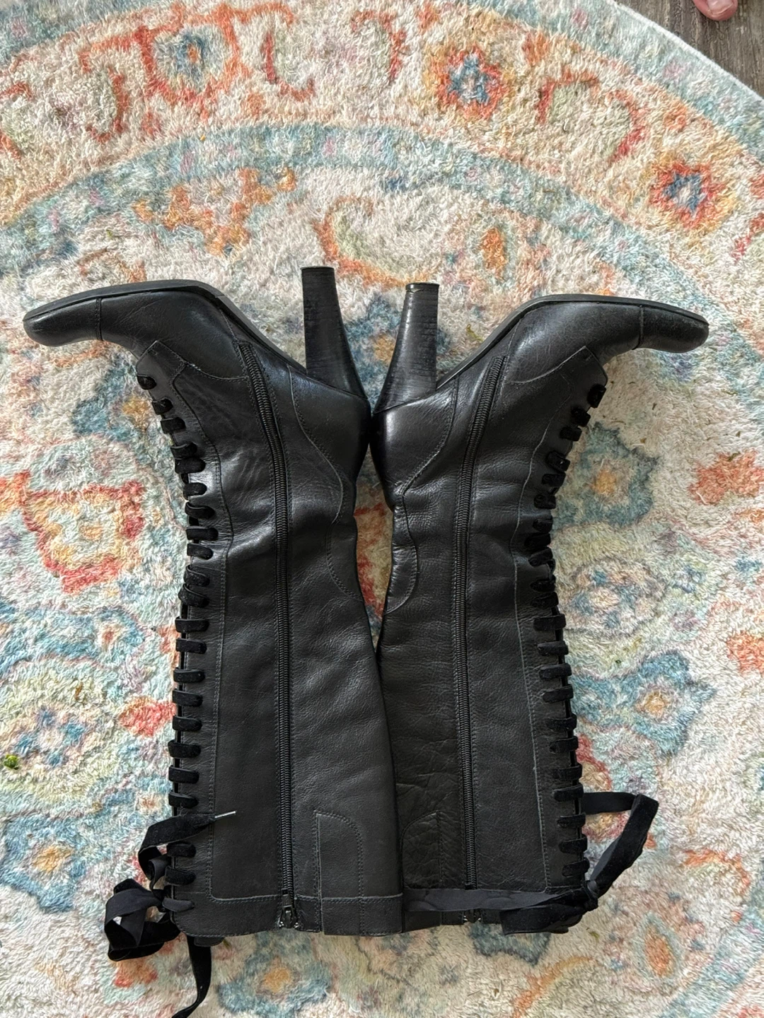 Black Leather Lace-Up Knee-High Heeled Boots - photo 4
