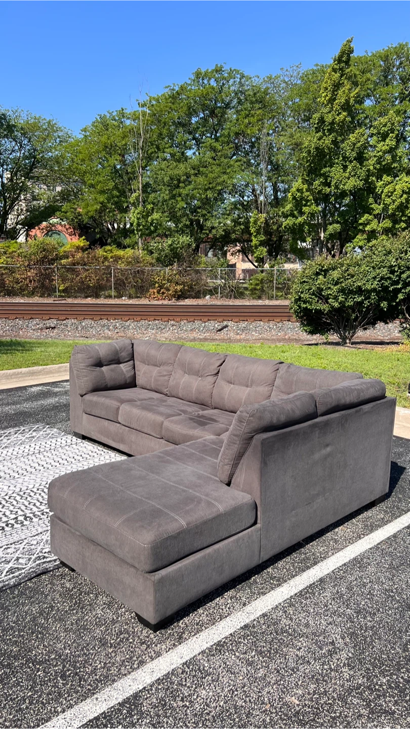 Great Quality Sectional With Free Delivery - photo 2
