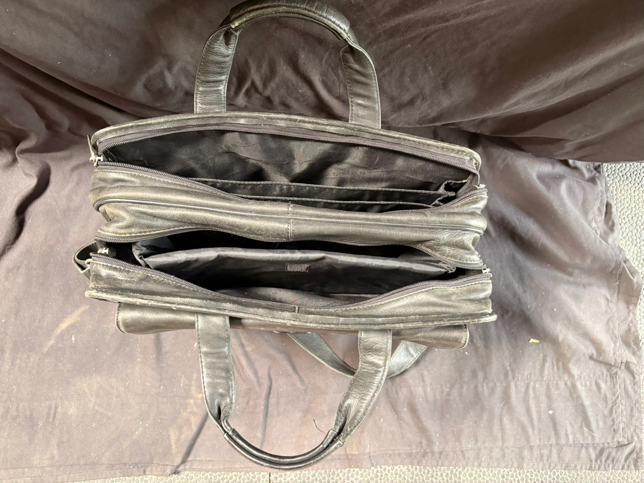 Black Leather Briefcase - photo 3