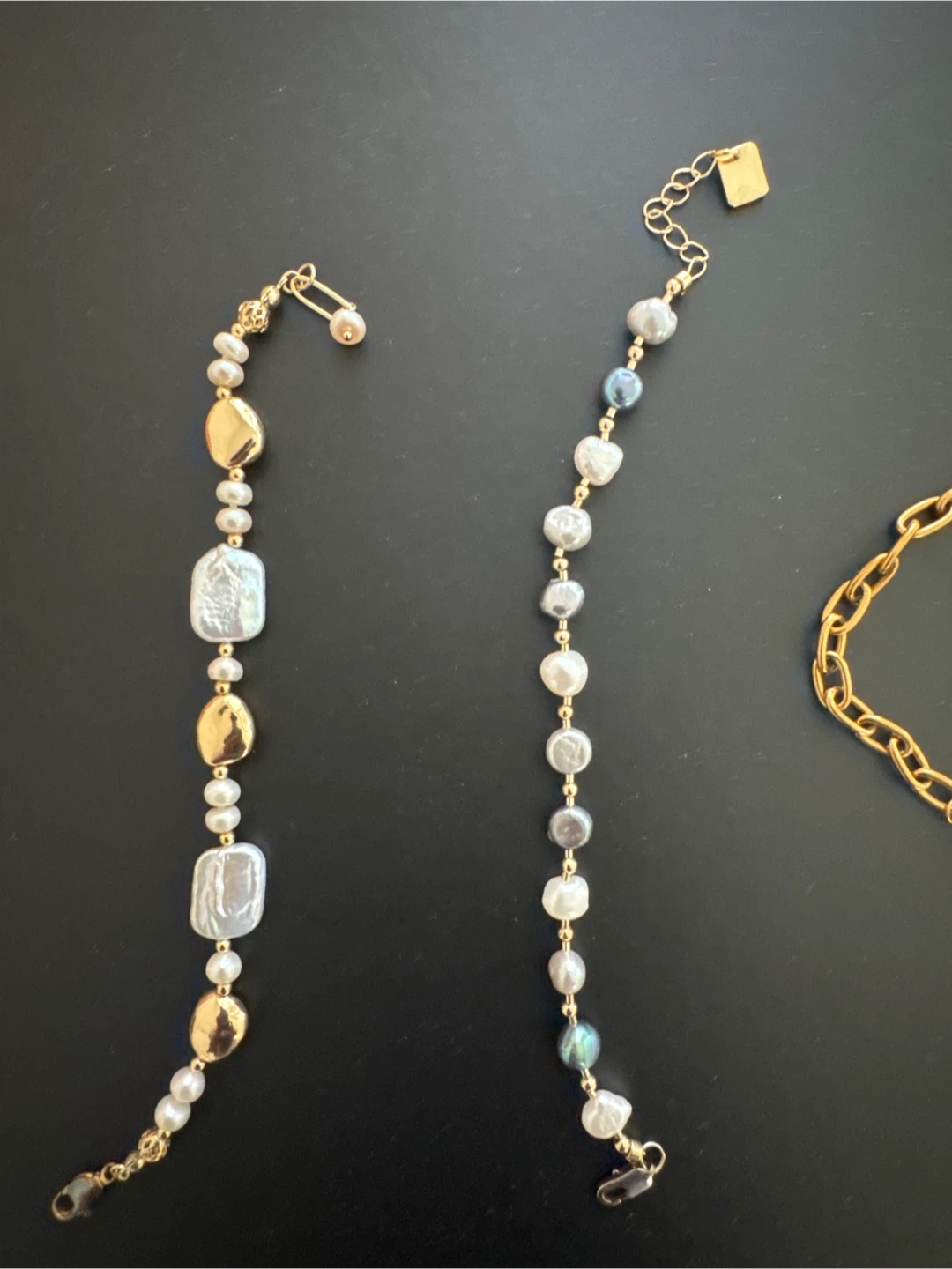 3 Pearl and Gold Tone Bracelets - photo 3