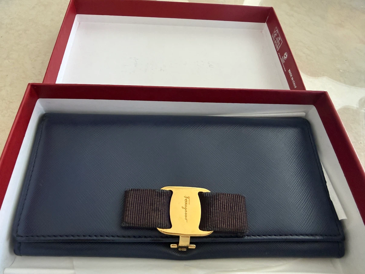 Salvatore Ferragamo Navy Leather Gancini Wallet