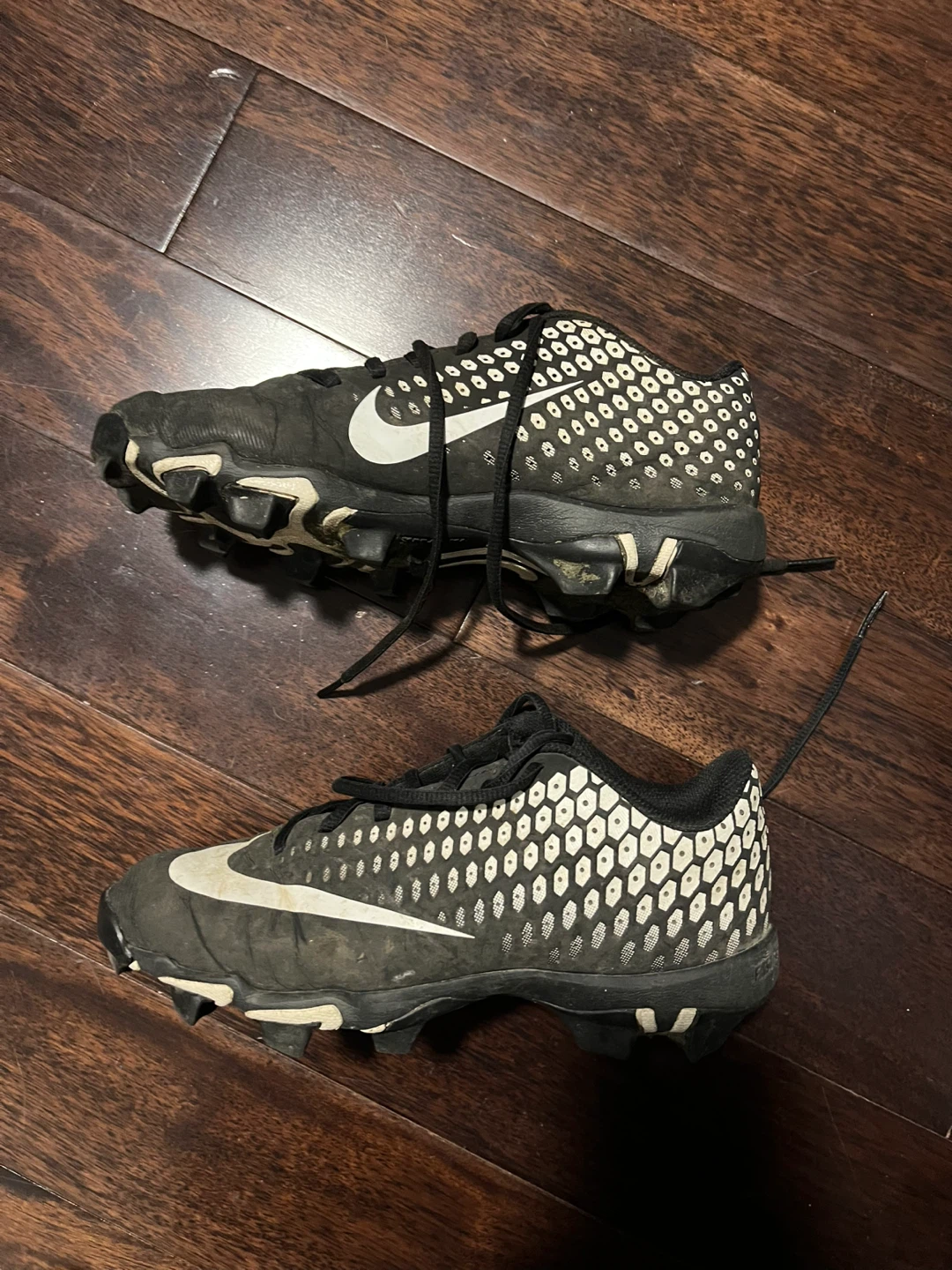 Nike football cleats - photo 2