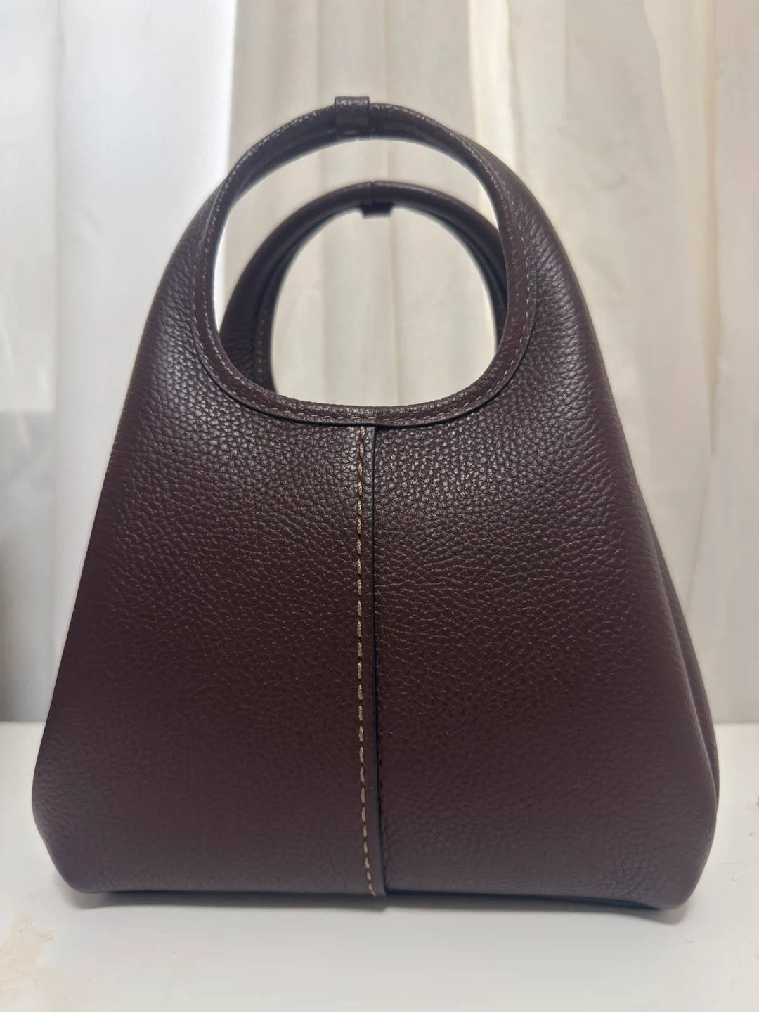Coach Lana Shoulder Bag 19 Brass/Maple Pebble Leather - photo 3
