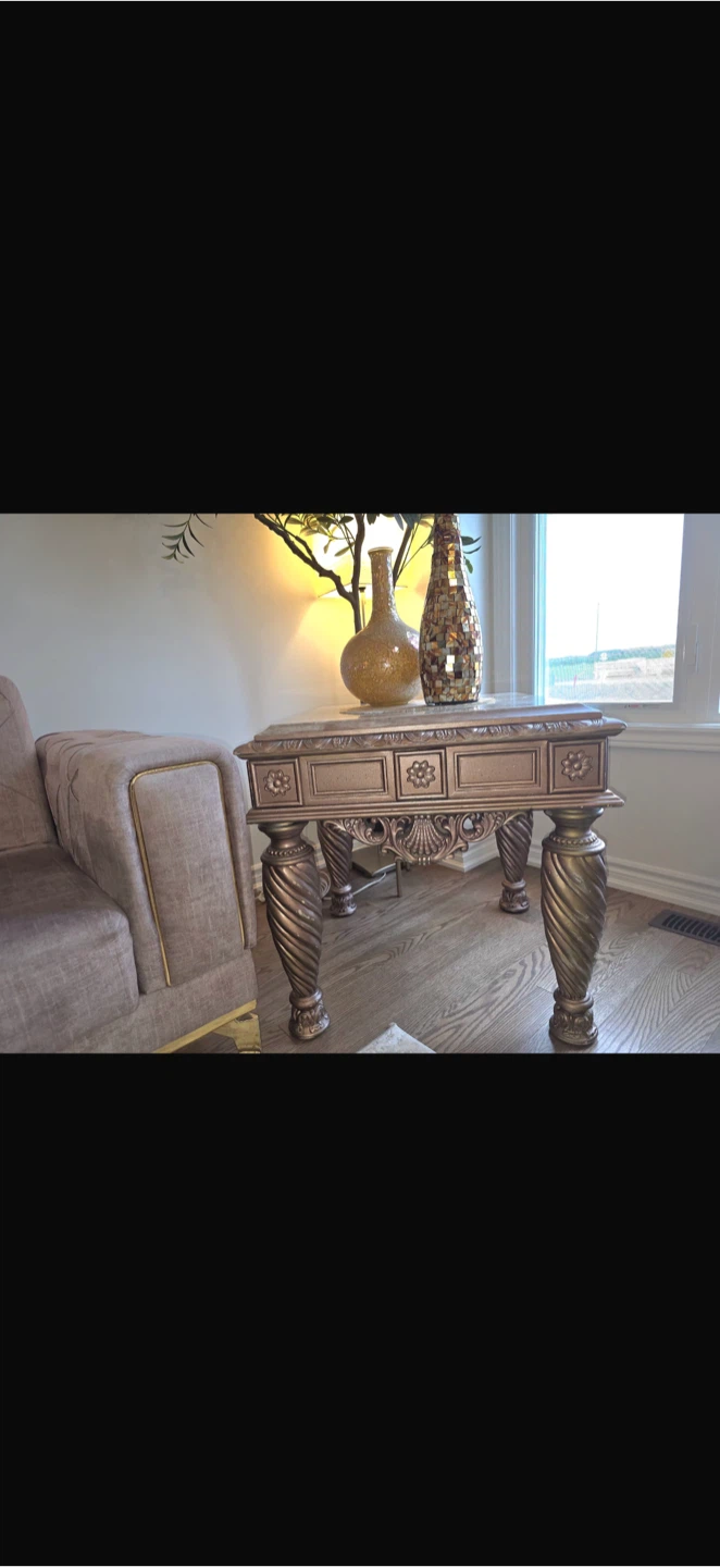 Ornate Coffee Table - photo 4