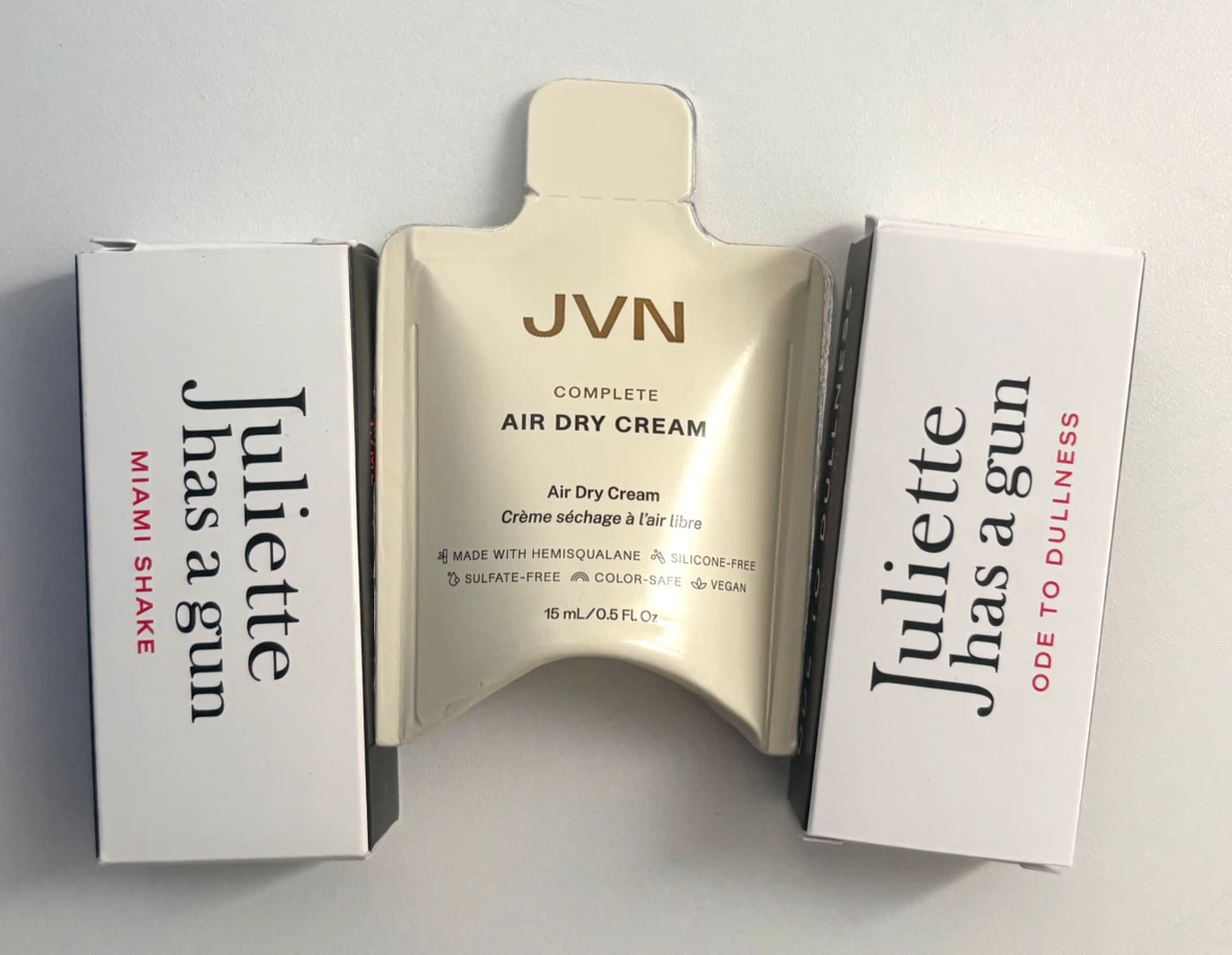 Juliette has a gun & JVN Haircare sample (new )