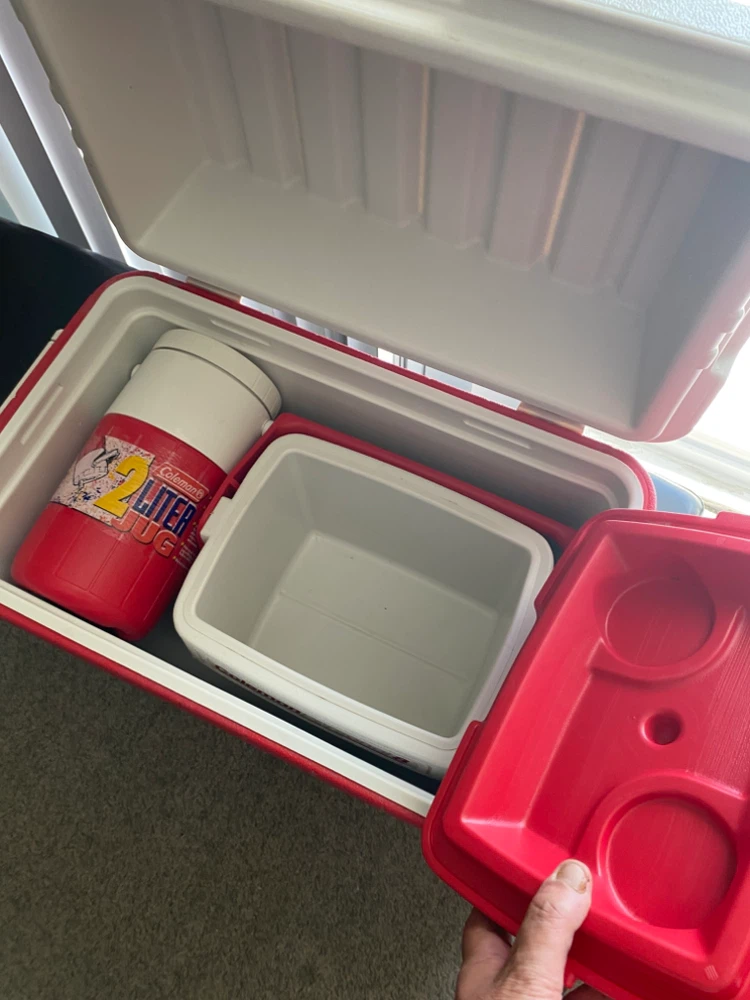Coleman 40L Cooler and 2L Jug Set - photo 2