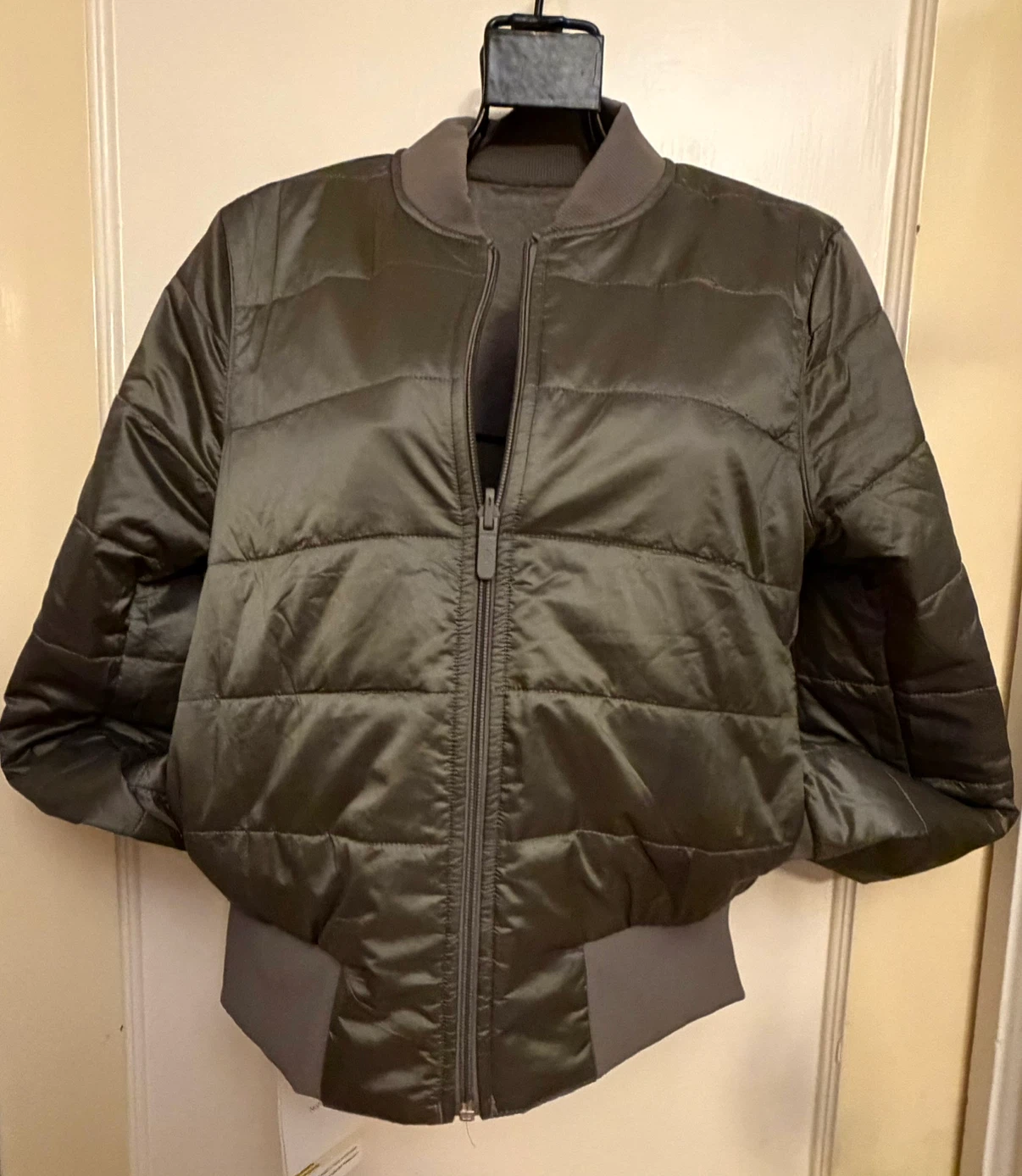 Lululemon Bomber Jacket - Olive Green - photo 4